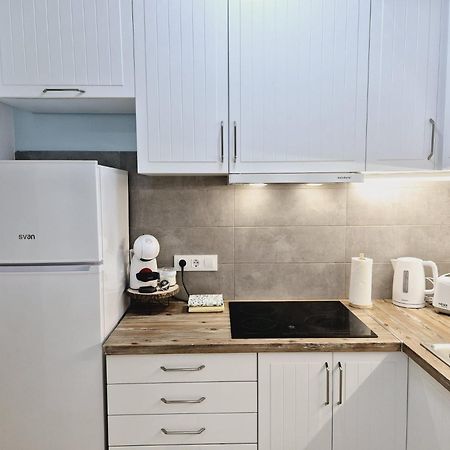 La Casa De Veronica - Serene Apartment With Shared Pool, Steps From The Beach Torrevieja Luaran gambar